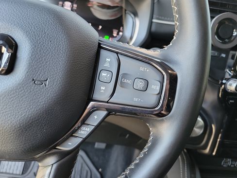 Certified 2025 RAM 1500 Limited AWD/4WD image 24