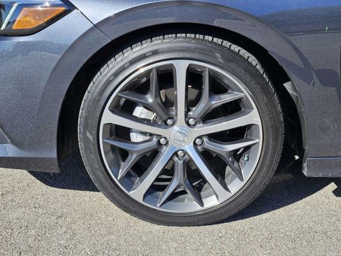 Used 2024 Honda Civic Touring image 8