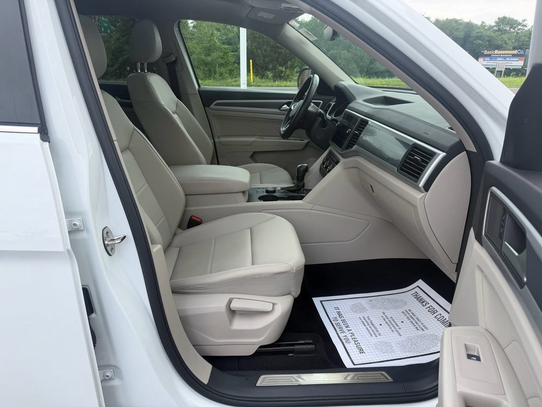 Used 2021 Volkswagen Atlas SE AWD/4WD image 32