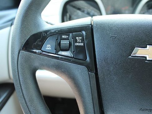 Used 2013 Chevrolet Equinox LS FWD image 24