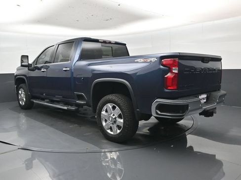 Used 2020 Chevrolet Silverado 2500 LTZ w/ LTZ Premium Package AWD/4WD image 8
