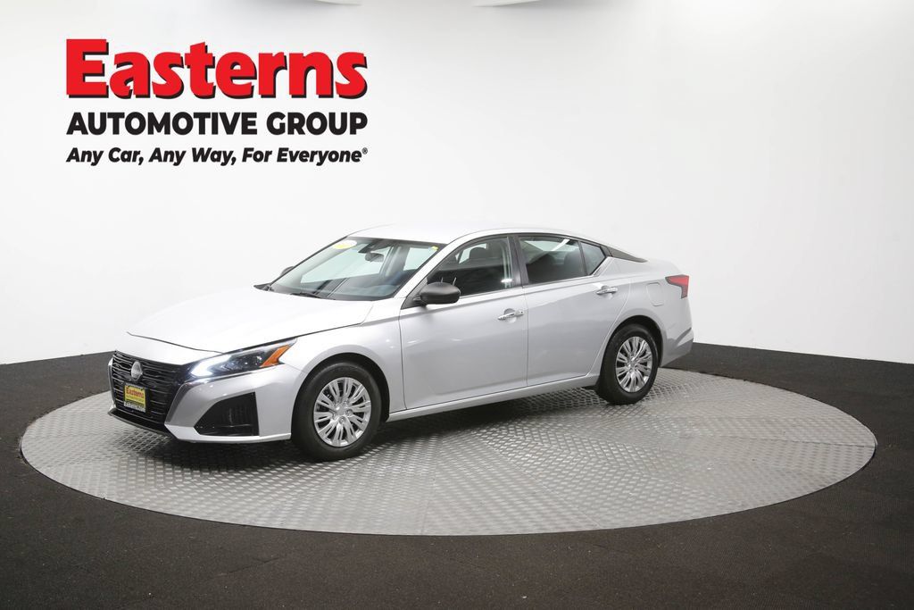 Used 2024 Nissan Altima 2.5 S FWD image 55