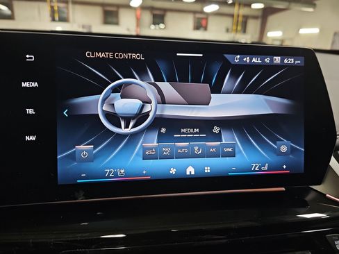 New 2026 BMW X1 xDrive28i w/ Technology Package image 22