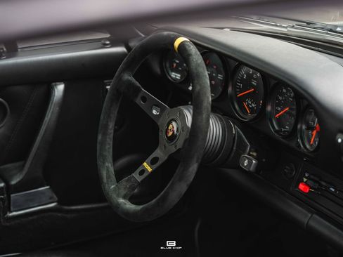 Used 1987 Porsche 911 Carrera RWD image 21