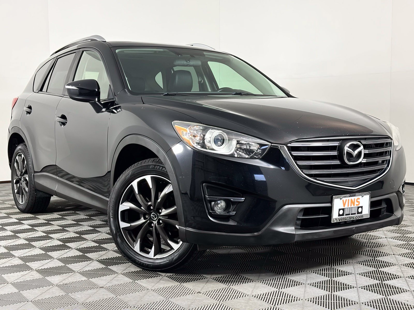 Used 2016 MAZDA CX-5 Grand Touring AWD/4WD image 1