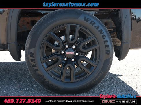 Used 2021 GMC Sierra 1500 4x4 Crew Cab w/ Sierra Value Package image 27