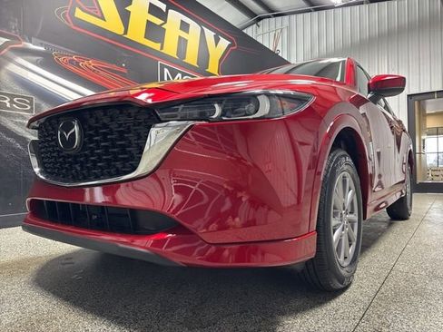 Used 2024 MAZDA CX-5 AWD 2.5 S w/ Select Package image 2