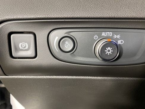 Used 2021 Buick Enclave Avenir w/ Avenir Technology Package image 23