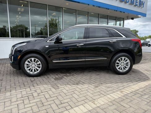 Used 2019 Cadillac XT5 FWD image 2