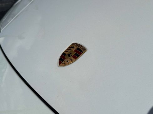 Used 2023 Porsche 911 Carrera T image 10