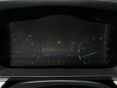 Used 2024 Ford Explorer XLT w/ Equipment Group 202A AWD/4WD image 15