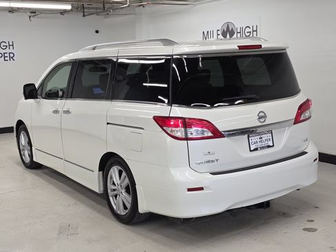 Used 2013 Nissan Quest LE w/ Protection Pkg FWD image 11