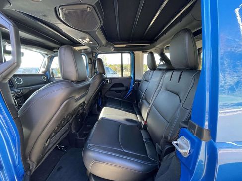 Used 2022 Jeep Wrangler Unlimited Rubicon 4xe image 14