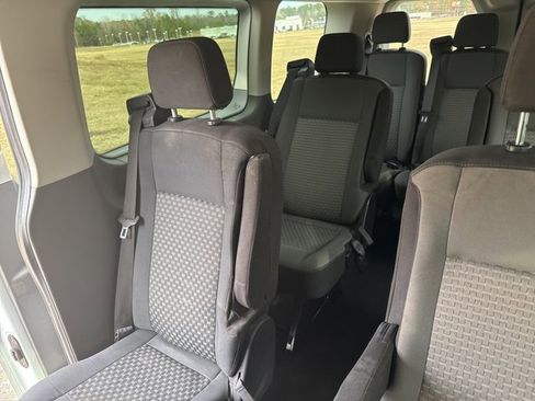 Used 2023 Ford Transit 350 XLT image 15