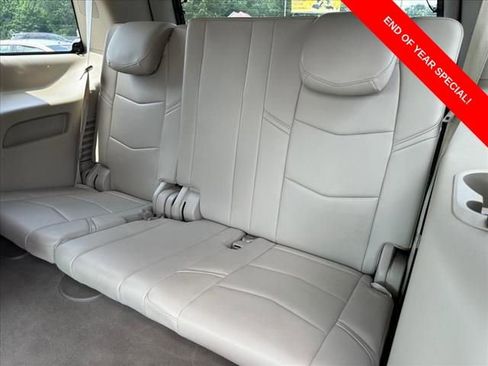 Used 2016 Cadillac Escalade Luxury image 11