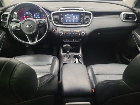 Used 2017 Kia Sorento FWD w/ LX Convenience Package image 22