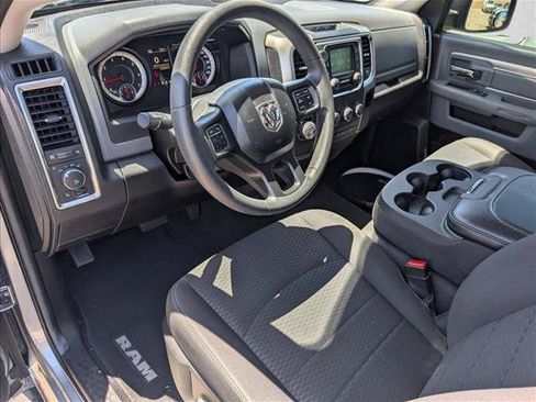 Used 2019 RAM 1500 Warlock RWD image 9
