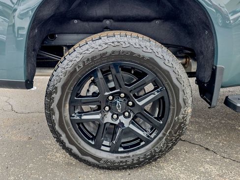 Used 2026 Chevrolet Silverado 1500 LT Trail Boss w/ Convenience Package II image 32