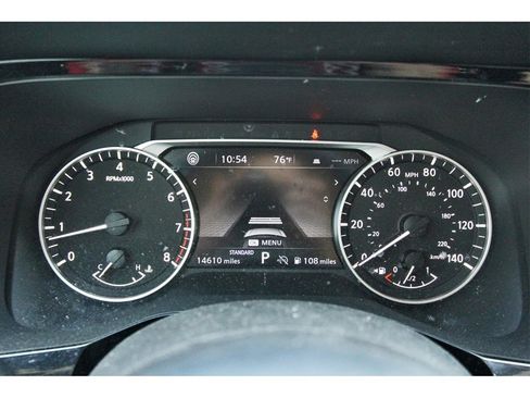 Used 2025 Nissan Pathfinder SV w/ Cargo Package image 10