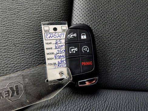 New 2025 RAM ProMaster 3500 w/ Quick Order Package 22G SLT image 27