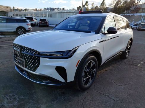 New 2026 Lincoln Nautilus Premier w/ Equipment Group 102A image 3