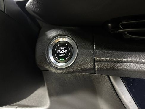 Used 2023 Buick Envision Essence w/ Sport Touring Package AWD/4WD image 22