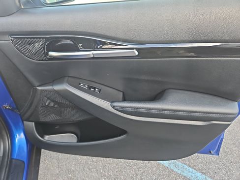 Used 2022 Kia Seltos Nightfall Edition image 17