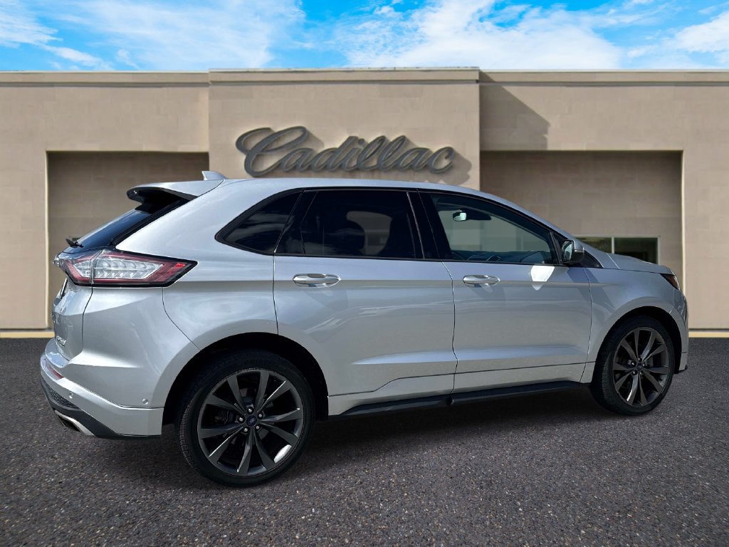 Used 2018 Ford Edge Sport w/ Equipment Group 401A AWD/4WD image 3