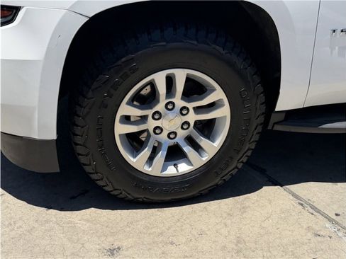 Used 2020 Chevrolet Tahoe LT AWD/4WD image 12