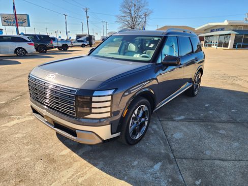 Used 2026 Hyundai Palisade Limited image 10