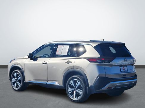 Used 2023 Nissan Rogue Platinum w/ Platinum Premium Package image 4