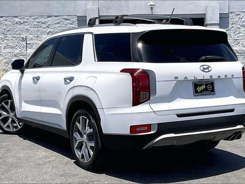 Used 2020 Hyundai Palisade SEL w/ Convenience Package FWD image 9