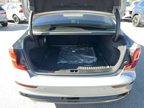 Used 2024 Volvo S60 B5 Core w/ Climate Package image 25