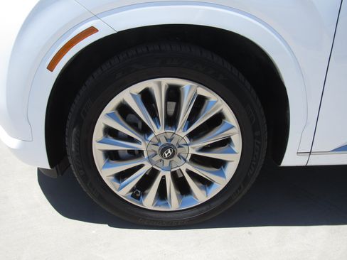 Used 2020 Hyundai Palisade Limited AWD/4WD image 4
