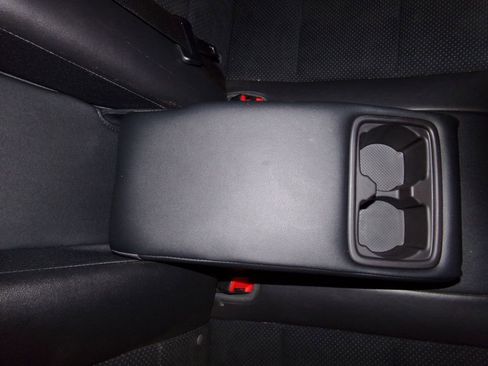 Used 2015 Toyota Camry XSE image 11