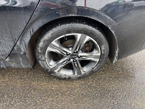 Used 2022 Kia K5 LXS image 32