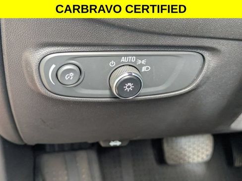 Certified 2024 Chevrolet Equinox LT FWD image 13