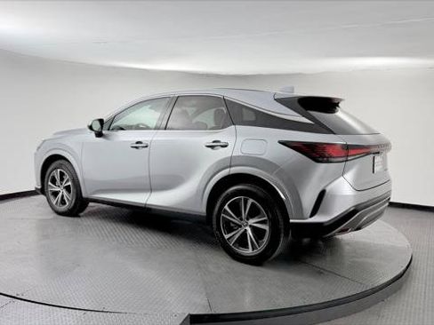 Used 2024 Lexus RX 350 FWD image 6