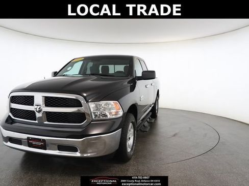Used 2017 RAM 1500 Classic SLT image 32