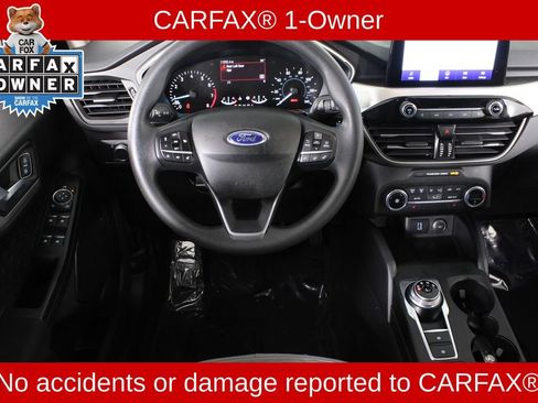 Used 2020 Ford Escape SE image 4