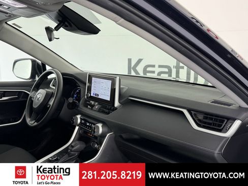 Certified 2025 Toyota RAV4 XLE image 23