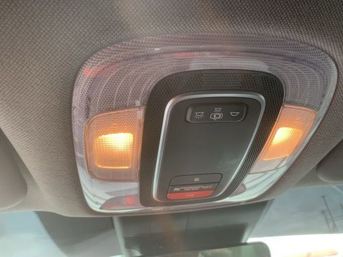 Used 2023 Hyundai Elantra SEL w/ Convenience Package image 19