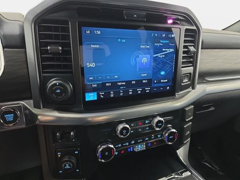 Used 2025 Ford F150 Lariat w/ Equipment Group 501A Mid AWD/4WD image 19