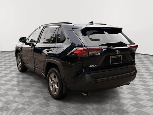 Used 2025 Toyota RAV4 XLE w/ Convenience Package FWD image 3