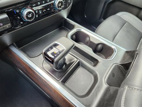 Used 2023 GMC Sierra 1500 SLT w/ SLT Convenience Package image 31