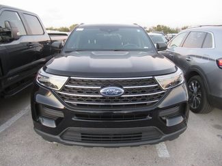 Used 2020 Ford Explorer XLT video 2