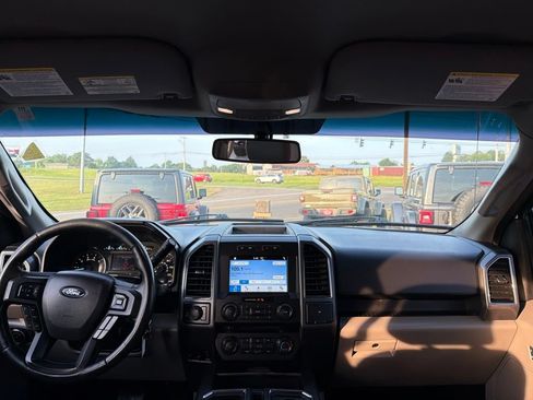 Used 2018 Ford F150 XLT w/ Equipment Group 302A Luxury AWD/4WD image 20