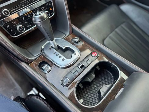 Used 2014 Bentley Continental GT image 25