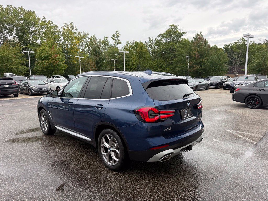 Used 2023 BMW X3 xDrive30i w/ Convenience Package w/ZPA AWD/4WD image 3