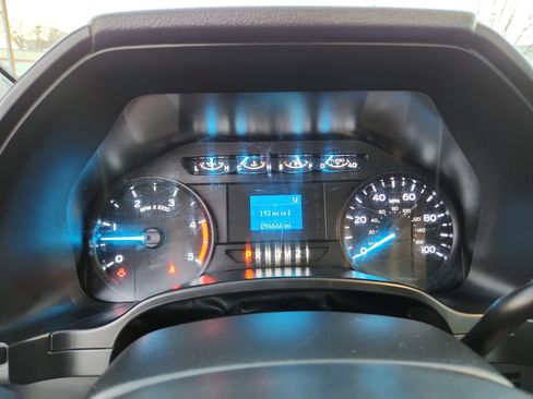 Used 2019 Ford F550 2D Standard Cab XL DRW image 10